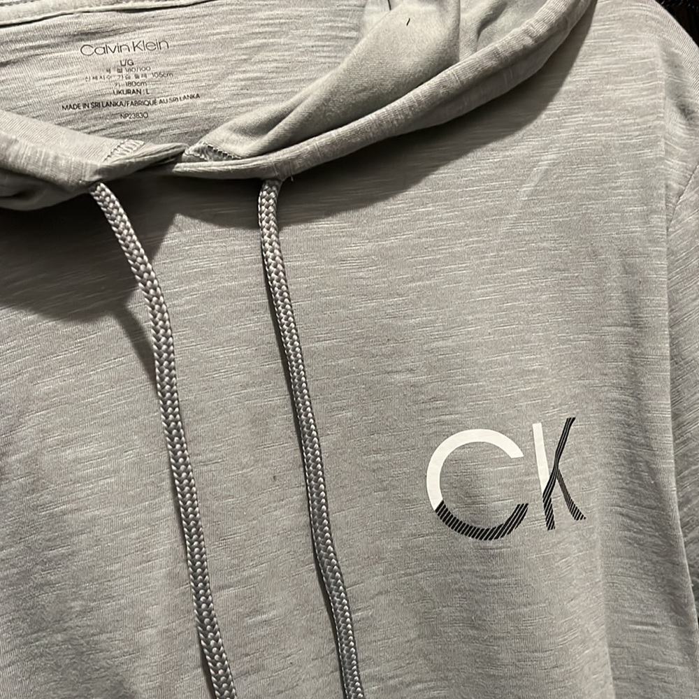 Calvin Klein Sweater